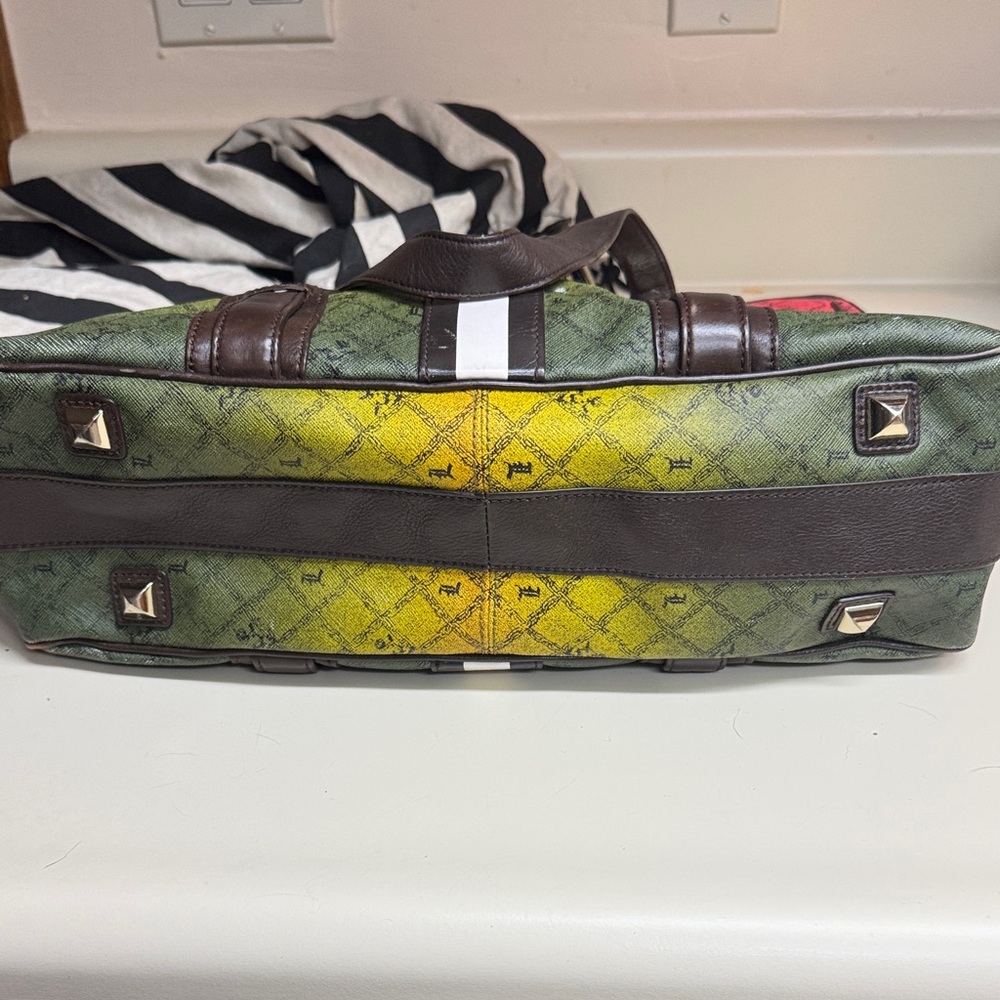 L.A.M.B. Rasta Tote! - Picture 5 of 9